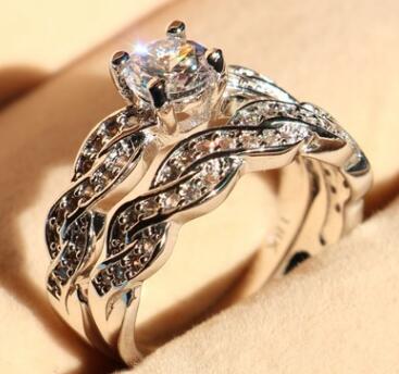 New set of rings wedding ring set men and women couple ring jewelry - tallpapa