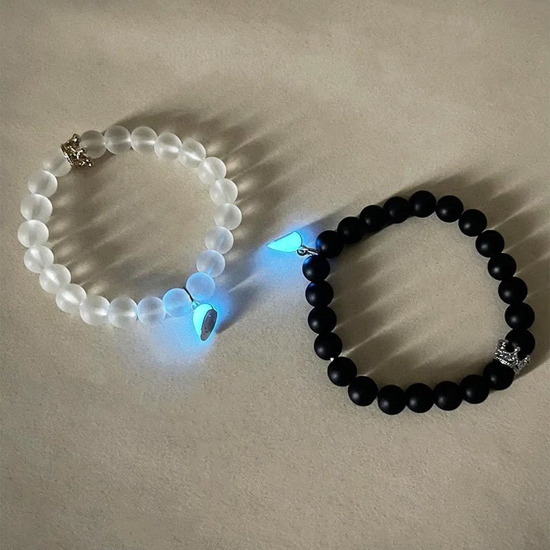 Fashion Jewelry 2pcs Handmade Crown Beaded Charms Bracelet Luminou Heart Glow In The Dark Couple Bracelet For Lover Men Women Fluorescent Gift - tallpapa