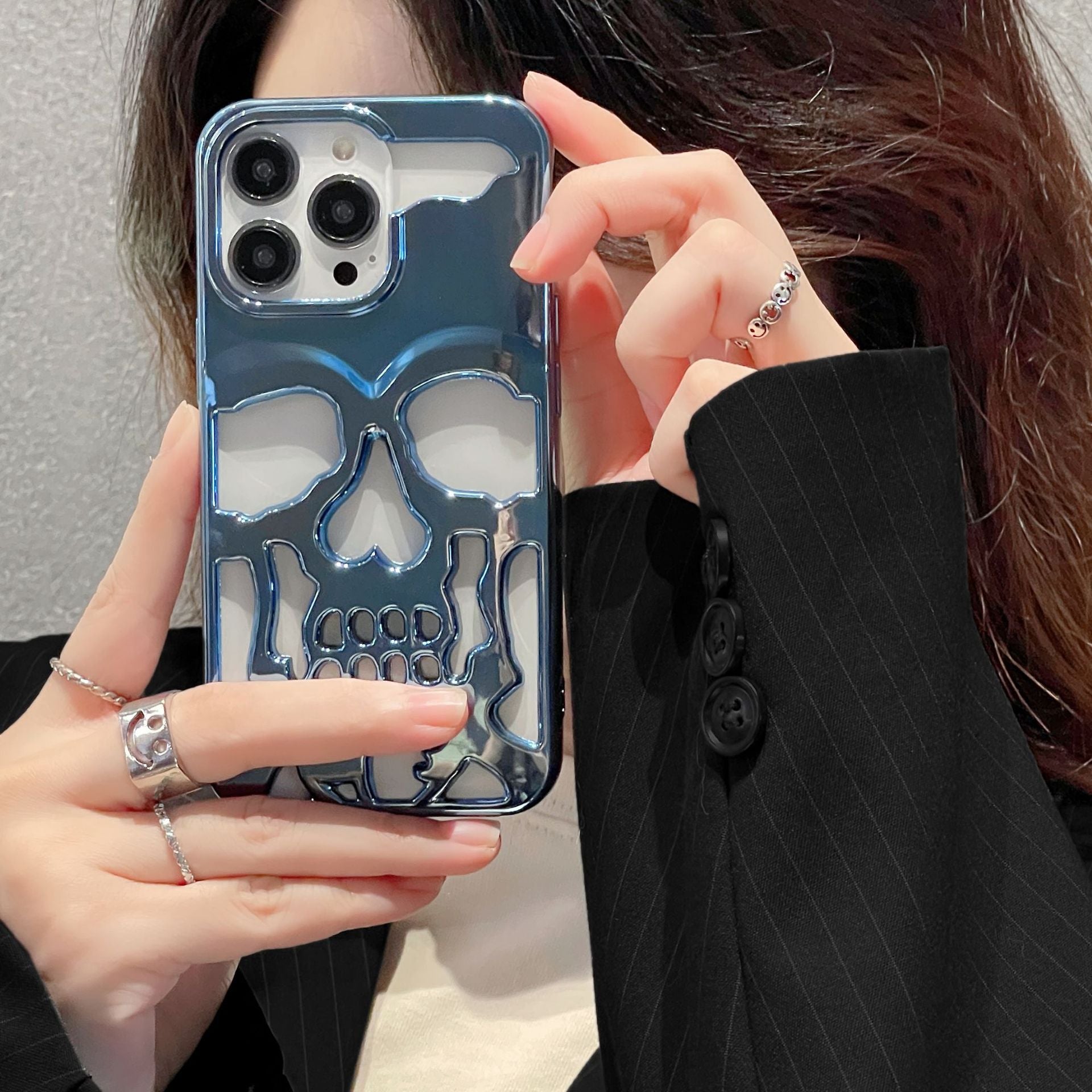 Luxury Plating 3D Skull Phone Case For I-Phone 14 Pro Max 13 12 11 Plus Breathable Glossy Hollow Out Gold Metallic Paint - tallpapa